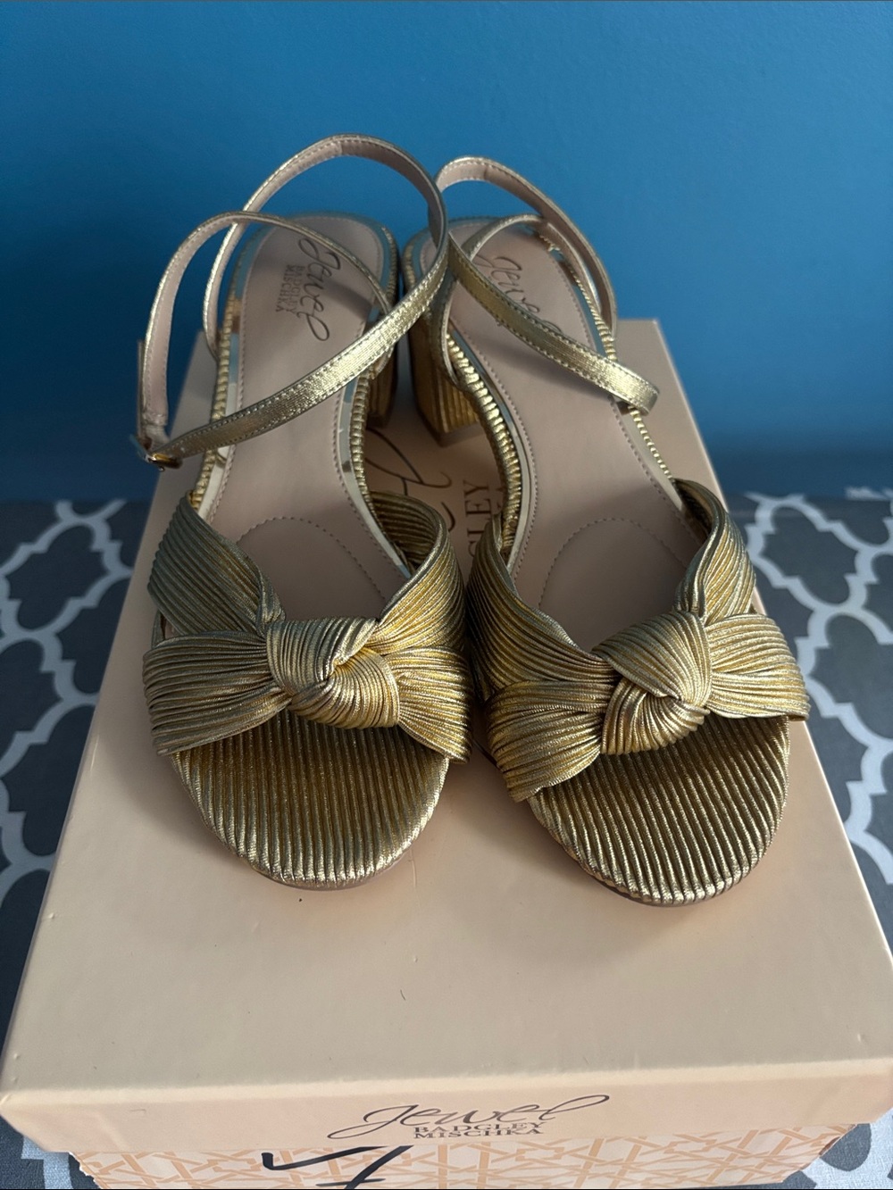Jewel Badgley Mischka Gold Knotted Slingback Sandals